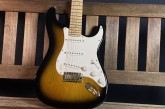 Fender 50th Anniversary American Deluxe Stratocaster Sunburst 2004-8.jpg